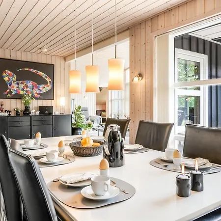 Fritzi - 1-7km From The Sea By Interhome *